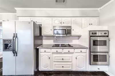 430 Brookfield Drive, Garland, TX 75040 - Photo 13