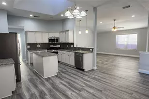 605 Blair Dr, Lewisville, TX 75057 - Photo 3