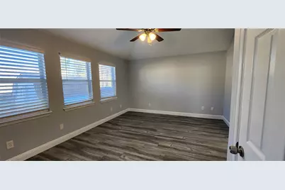 605 Blair Drive, Lewisville, TX 75057 - Photo 11