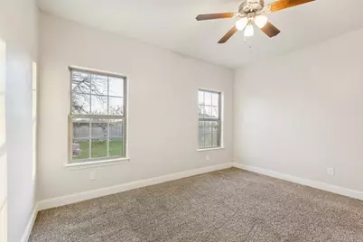 4824 Sunshine Drive, Fort Worth, TX 76105 - Photo 21