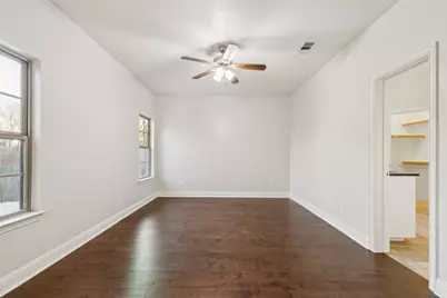 4824 Sunshine Drive, Fort Worth, TX 76105 - Photo 13