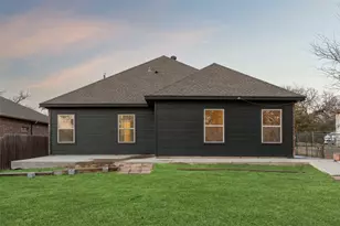 4824 Sunshine Dr, Fort Worth, TX 76105 - Photo 25