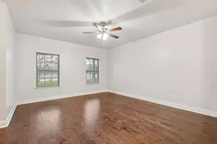 4824 Sunshine Dr, Fort Worth, TX 76105 - Photo 3