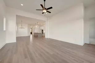 5048 Sandbrock Pkwy, Aubrey, TX 76227 - Photo 15