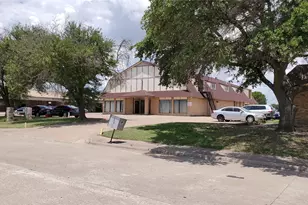 123 Executive Way, DeSoto, TX 75115 - Photo 1