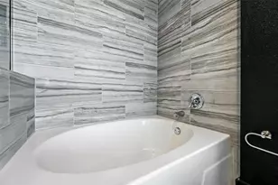 4414 Cedar Springs Rd, Dallas, TX 75219 - Photo 15