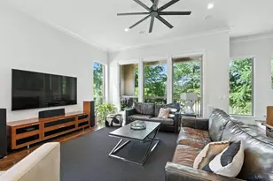 101 Decker Dr, Irving, TX 75062 - Photo 5