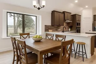 324 Skeen Peak, Springtown, TX 76082 - Photo 7