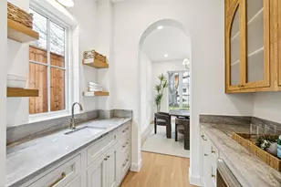 6860 Southridge Dr, Dallas, TX 75214 - Photo 9