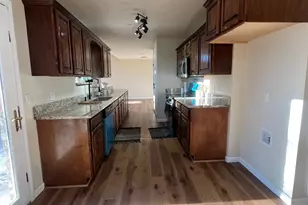 1036 Idlewood Ave, Azle, TX 76020 - Photo 5