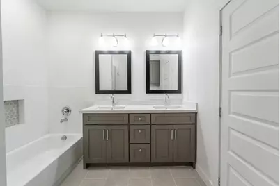 901 Hemphill Street, Greenville, TX 75401 - Photo 17