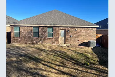 135 Morning Glory, Sanger, TX 76266 - Photo 9