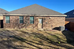 135 Morning Glory, Sanger, TX 76266 - Photo 9