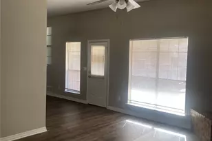 903 Breckenridge Dr, DeSoto, TX 75115 - Photo 5