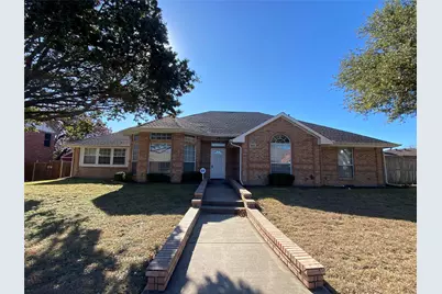 903 Breckenridge Drive, DeSoto, TX 75115 - Photo 1
