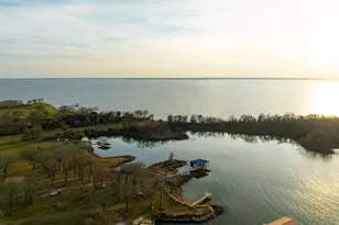 674 Briggs Blvd, East Tawakoni, TX 75472 - Photo 1