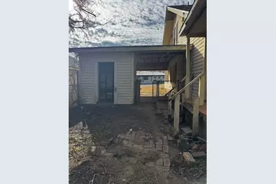 626 W Archer Street, Jacksboro, TX 76458 - Photo 13