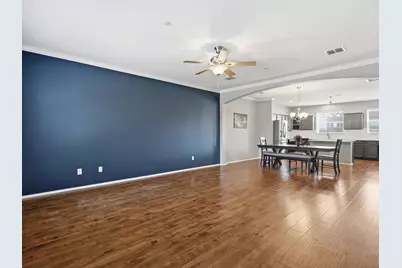 2126 McParland Court, Carrollton, TX 75006 - Photo 17