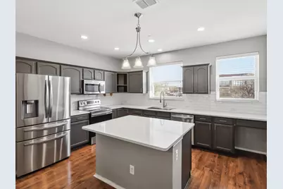 2126 McParland Court, Carrollton, TX 75006 - Photo 11