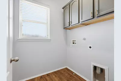 2126 McParland Court, Carrollton, TX 75006 - Photo 19