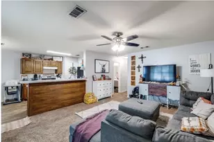 327 Shady Valley Dr, Mansfield, TX 76063 - Photo 3