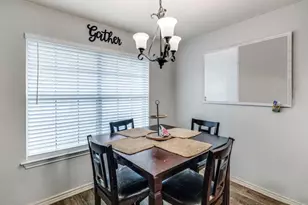 327 Shady Valley Dr, Mansfield, TX 76063 - Photo 5