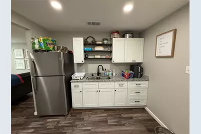 124 Cedar Street, Waco, TX 76705 - Photo 9