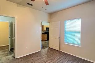 102 Lindas Creek Ln, Weatherford, TX 76088 - Photo 11