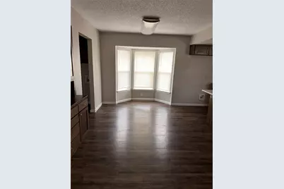 2418 Parkside Drive, Grand Prairie, TX 75052 - Photo 7