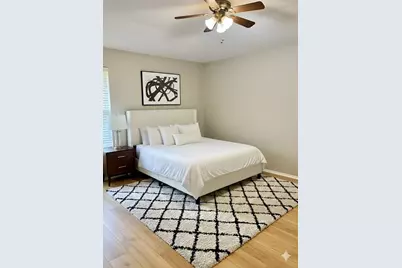 512 Hollyberry Drive, Mansfield, TX 76063 - Photo 17