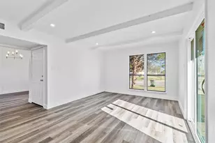 5326 Creek Valley Dr, Arlington, TX 76018 - Photo 5