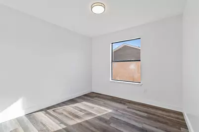 5326 Creek Valley Drive, Arlington, TX 76018 - Photo 9