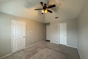 2719 Briarbank Cir, Dallas, TX 75227 - Photo 17