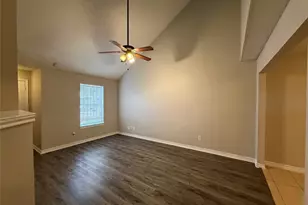2719 Briarbank Cir, Dallas, TX 75227 - Photo 7