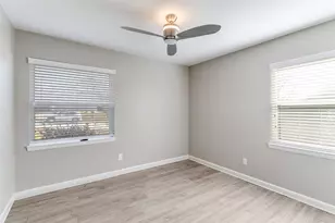 8725 Woodbrook Dr, Dallas, TX 75243 - Photo 17