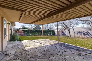 8725 Woodbrook Dr, Dallas, TX 75243 - Photo 19