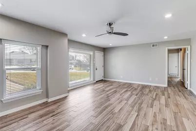 8725 Woodbrook Drive, Dallas, TX 75243 - Photo 5