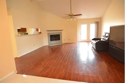 210 W Apollo Road, Garland, TX 75040 - Photo 7