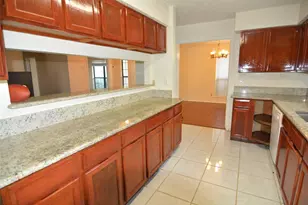 210 W Apollo Rd, Garland, TX 75040 - Photo 11