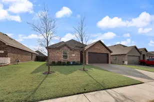 719 Stampede Ln, Princeton, TX 75407 - Photo 1