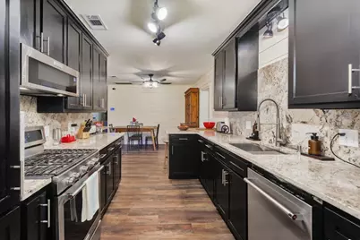 513 Patterson Street, Bowie, TX 76230 - Photo 13