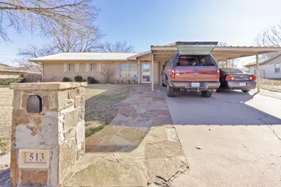 513 Patterson Street, Bowie, TX 76230 - Photo 33