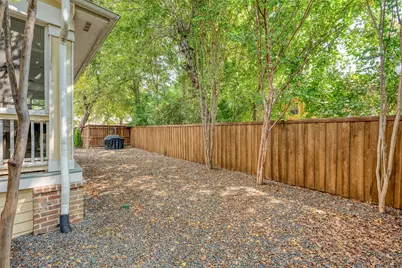 210 Oak Street, McKinney, TX 75069 - Photo 29