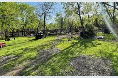 7863 County Road 1290, Corsicana, TX 75110 - Photo 3