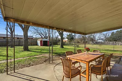 1008 Dossett Drive, Bellmead, TX 76705 - Photo 19