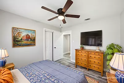 1008 Dossett Drive, Bellmead, TX 76705 - Photo 11