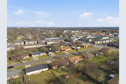 1008 Dossett Drive, Bellmead, TX 76705 - Photo 29