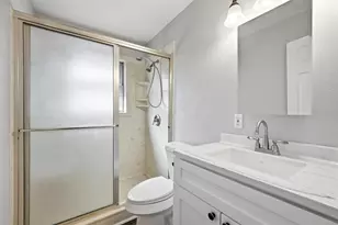 1008 Dossett Dr, Bellmead, TX 76705 - Photo 13