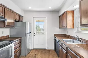 10650 Steppington Dr, Dallas, TX 75230 - Photo 7