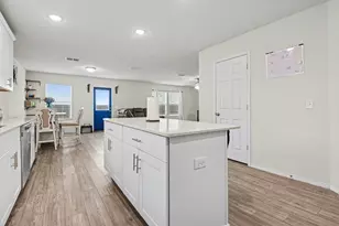 608 Vicksburg Dr, Van Alstyne, TX 75495 - Photo 13